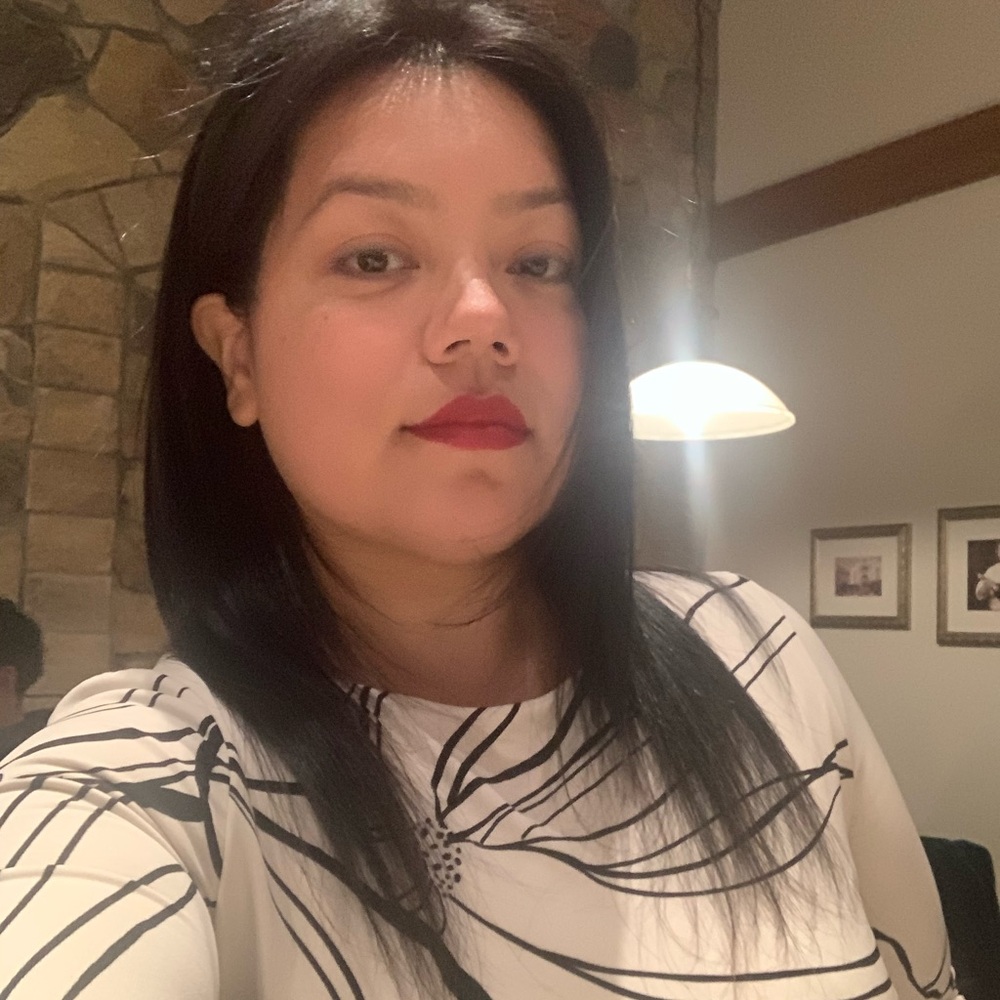 Meet your Posher, Lupita